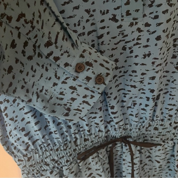 Robert Rodriguez Blue Mini Dress with Long Sleeve Cuffed Sleeves and V-Neck - Picture 7 of 11